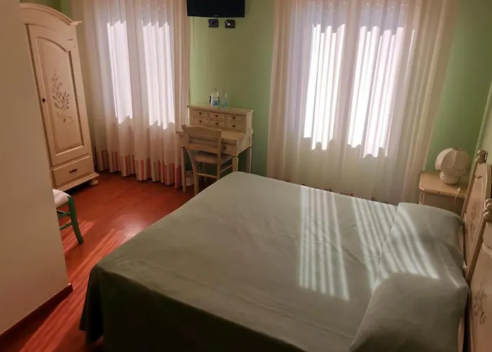 بيت ريفي Le 4 Ciacole Roverchiara
